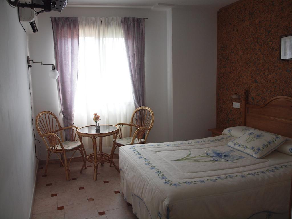 Hostal Yuste Garganta la Olla Δωμάτιο φωτογραφία